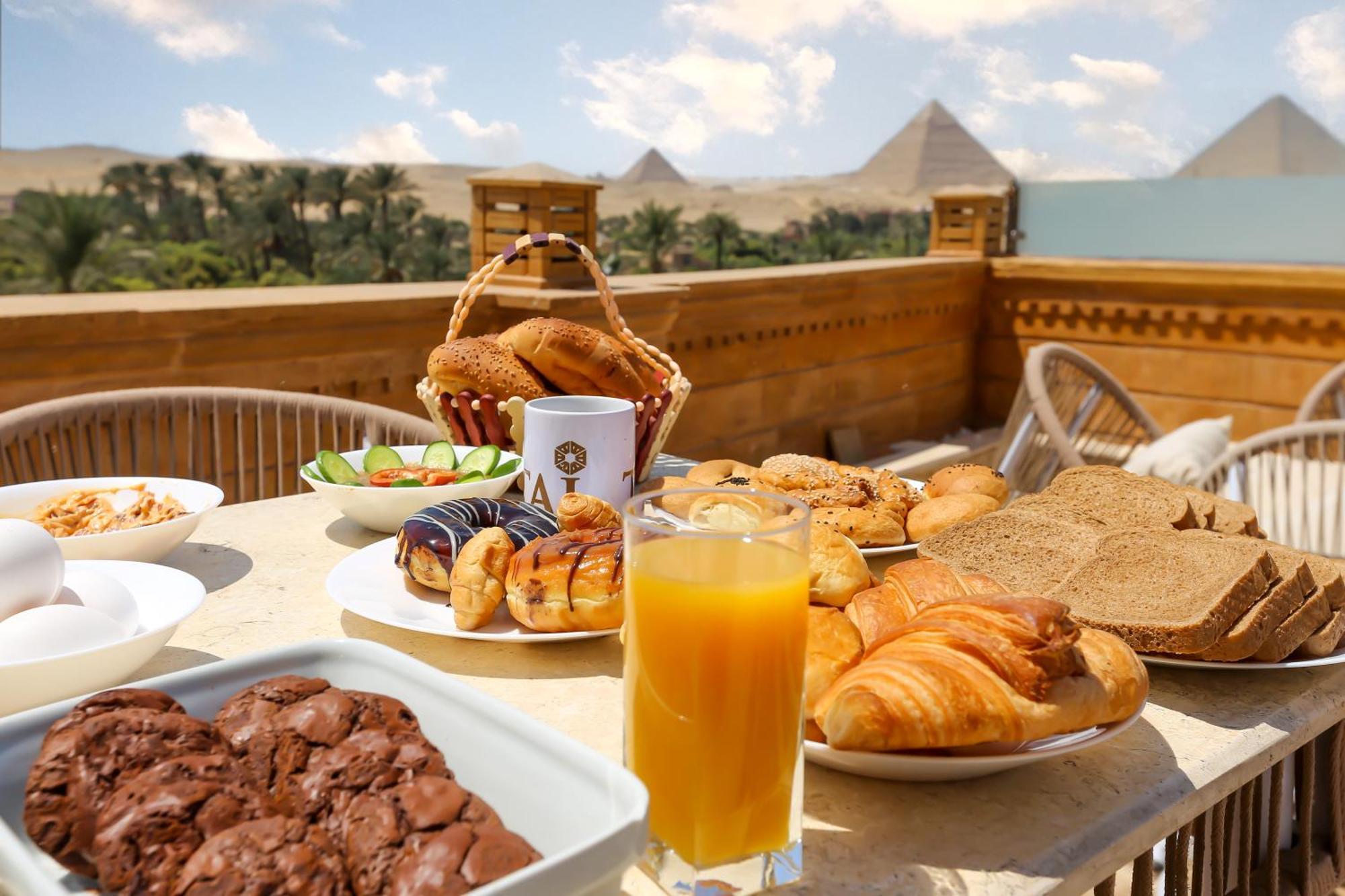 Taj Pyramids View Inn Kafret el-Gabal Exterior foto