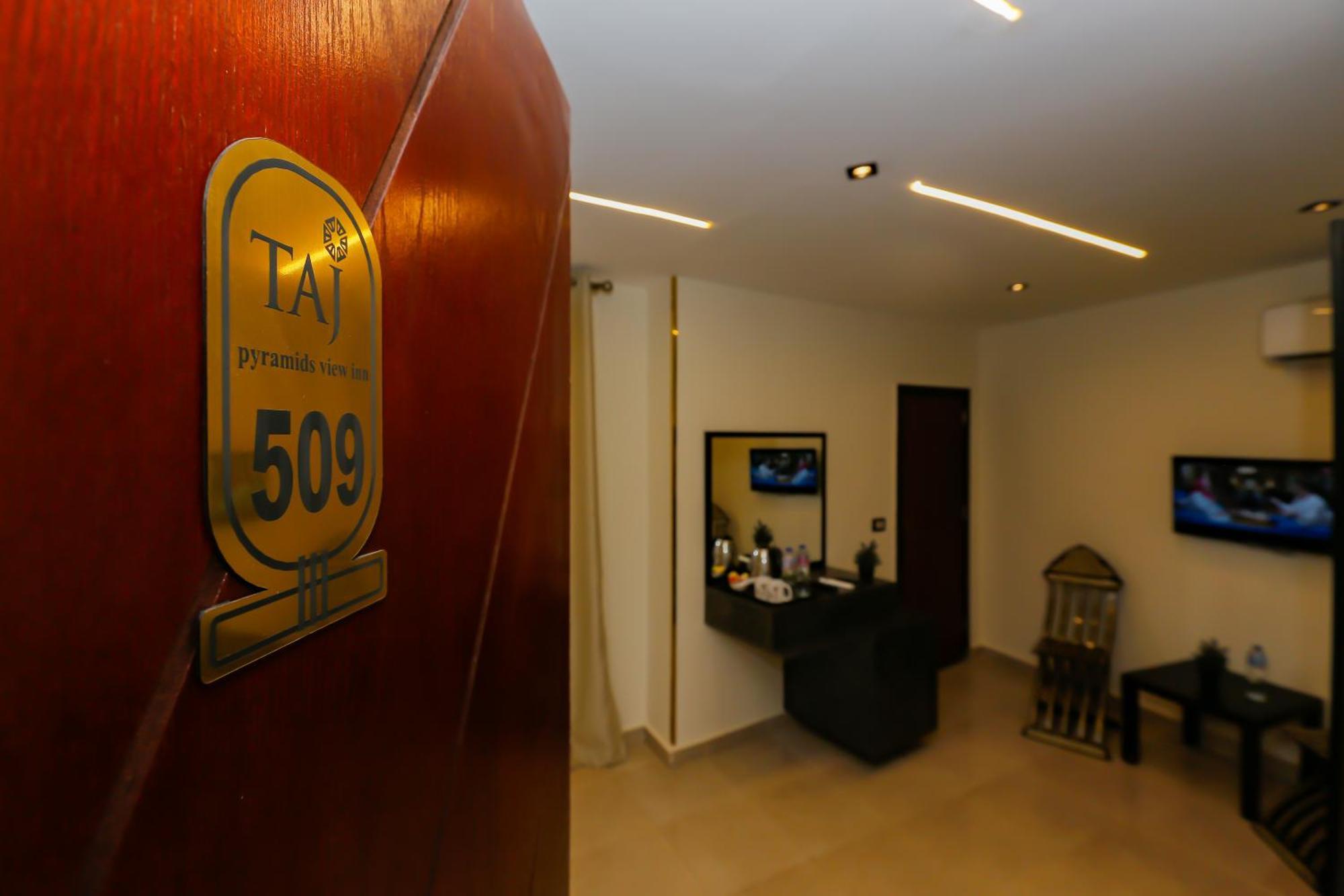 Taj Pyramids View Inn Kafret el-Gabal Exterior foto