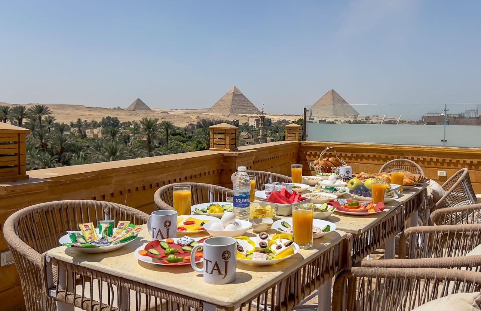Taj Pyramids View Inn Kafret el-Gabal Exterior foto
